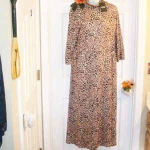 STYLEWE Size S NWT Leopard Print Maxi Dress High Slit Turtleneck Long Sleeve